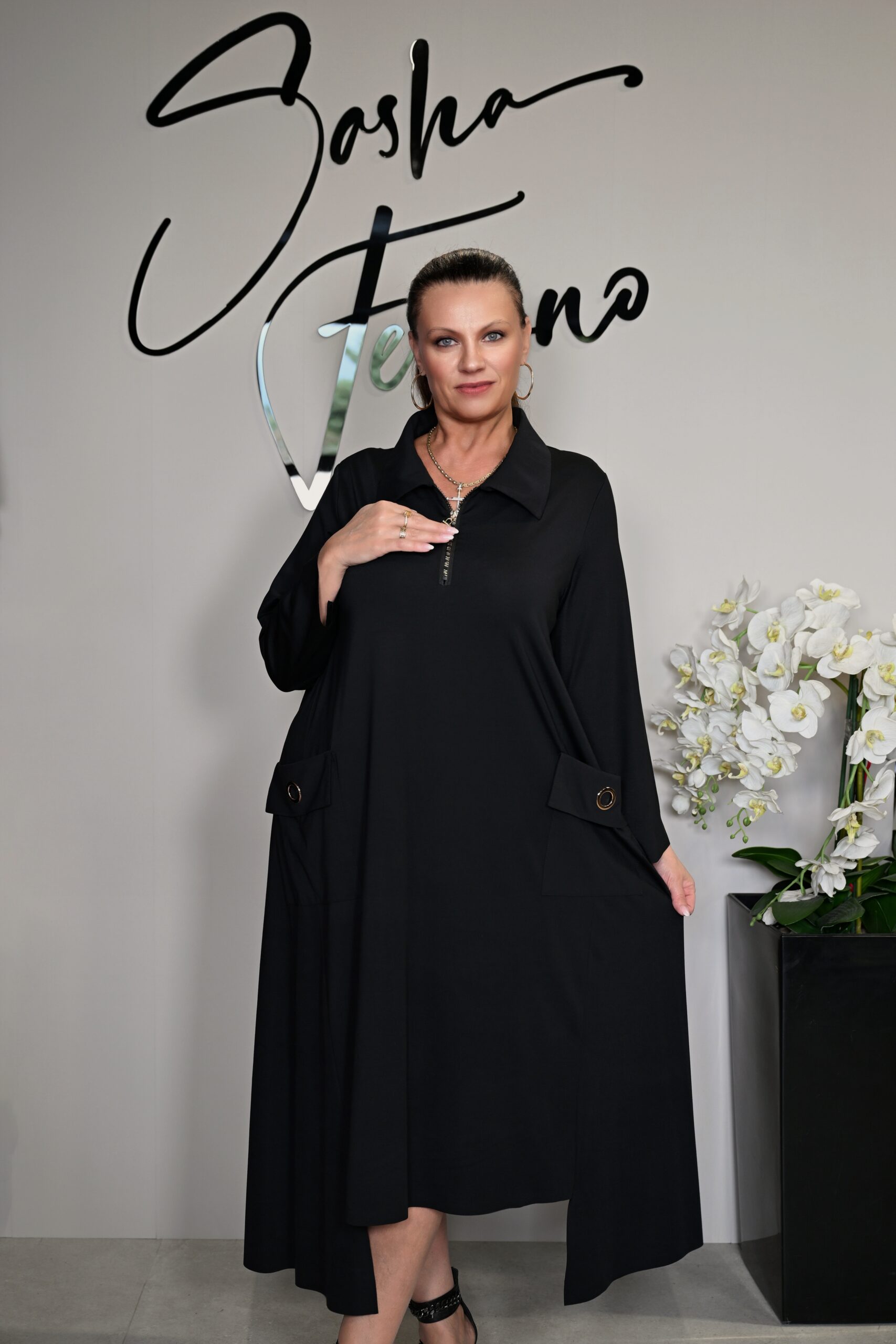 SUKIENKA ITA CZARNA OVERSIZE 42/50 - obrazek 2